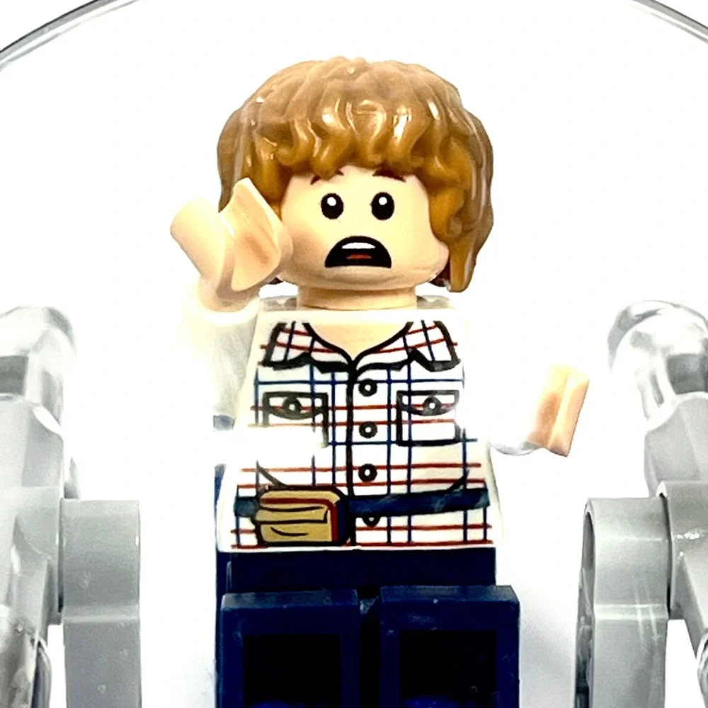 LEGO Jurassic World Gyrosphere Vehicle Ball with Gray Mitchell Minifigure 75916 - Picture 6 of 7